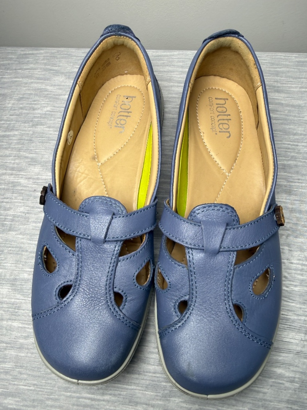 Hotter Nirvana Leather Mary Jane Comfort Shoes Blue Floral Cutout Sz 8 - Picture 8 of 10